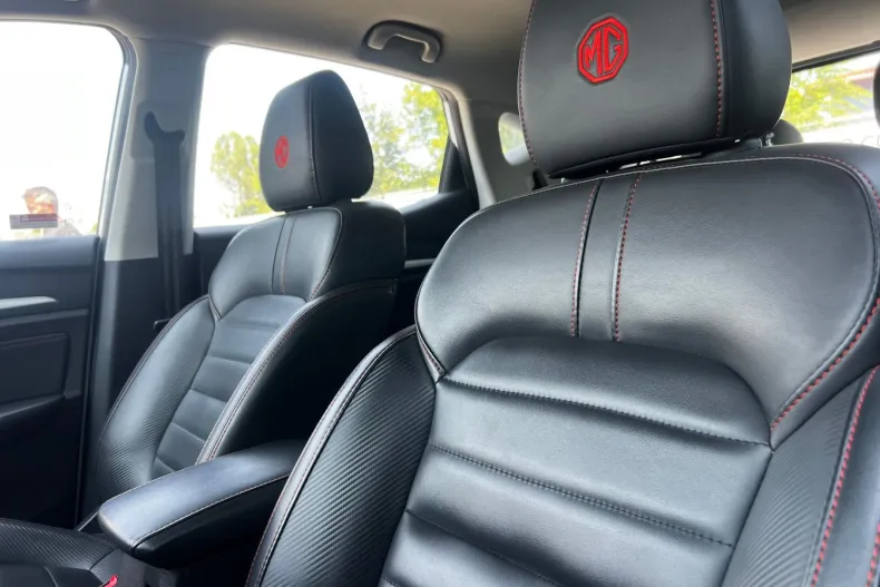 MG ZS din 2022 cu 78.200 km - oferta MG0234671 - foto 24