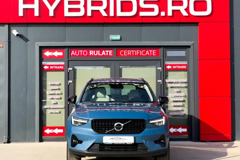 Volvo XC40 din 2022 cu 87.489 km - oferta VOL234679 - foto 9