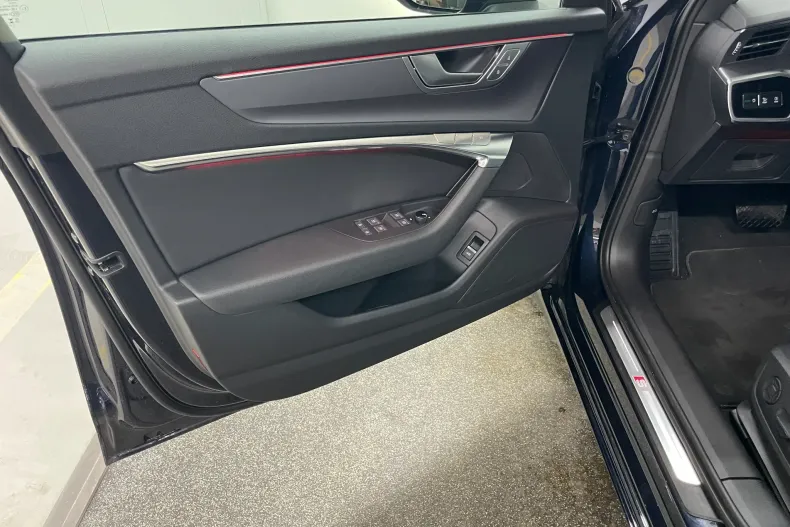Audi A6 din 2024 cu 27.590 km - oferta AUD234689 - foto 11