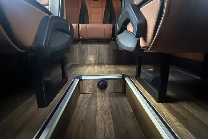 Mercedes-Benz Sprinter din 2026 cu 10 km - oferta MER234693 - foto 5