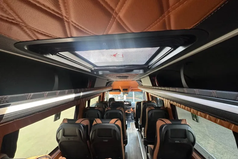 Mercedes-Benz Sprinter din 2026 cu 10 km - oferta MER234693 - foto 11
