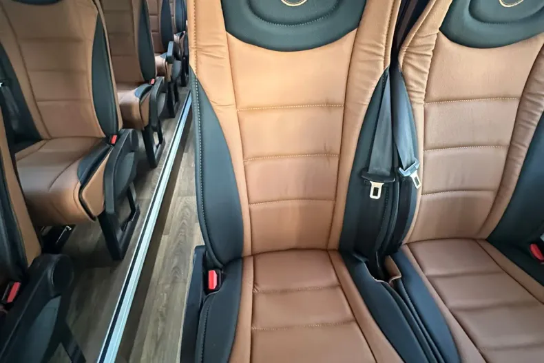 Mercedes-Benz Sprinter din 2026 cu 10 km - oferta MER234693 - foto 13