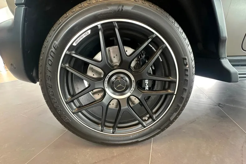Mercedes-Benz G 63 AMG (Clasa G) din 2026 cu 10 km - oferta MER234695 - foto 8