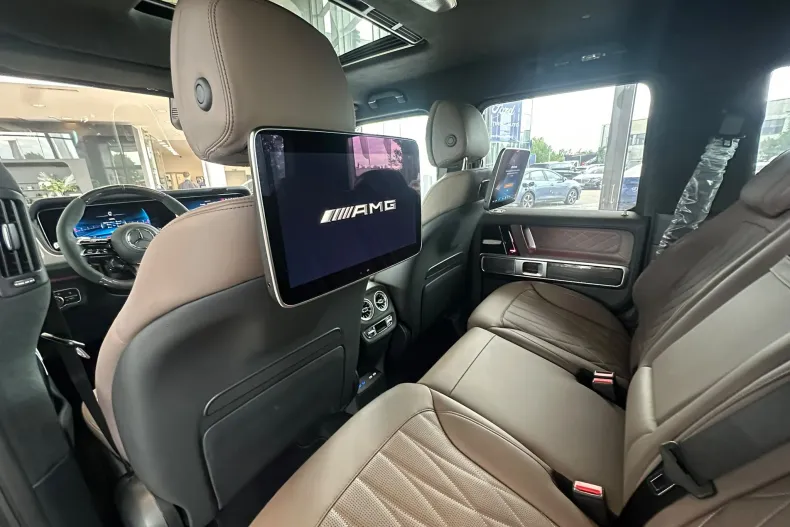 Mercedes-Benz G 63 AMG (Clasa G) din 2026 cu 10 km - oferta MER234695 - foto 22