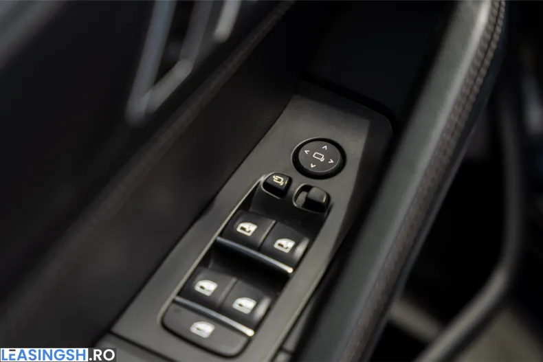 BMW X6 (Seria X) din 2021 cu 128.418 km - oferta BMW234697 - foto 40