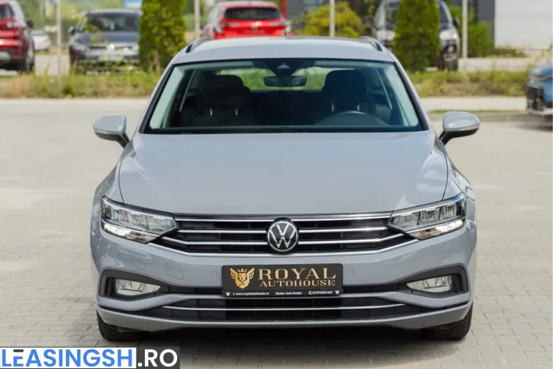 Volkswagen Passat din 2023 cu 49.847 km - oferta VOL234699 - foto 9