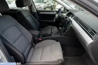 Volkswagen Passat din 2023 cu 49.847 km - oferta VOL234699 - foto 14
