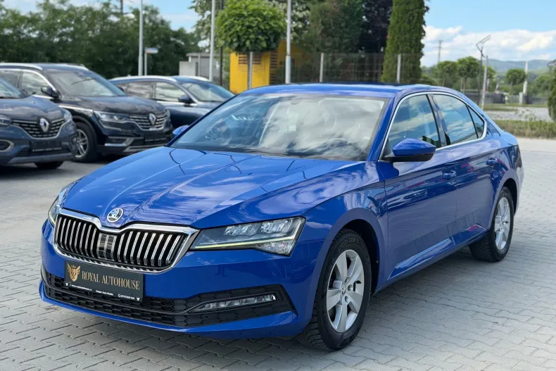 Skoda Superb din 2022 cu 53.461 km - oferta SKO234700 - foto 1