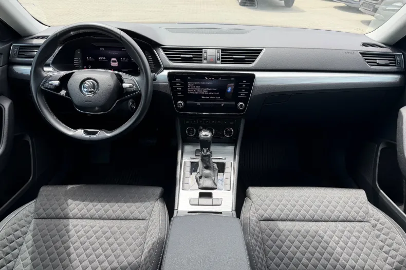 Skoda Superb din 2022 cu 53.461 km - oferta SKO234700 - foto 6
