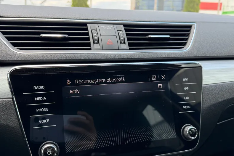 Skoda Superb din 2022 cu 53.461 km - oferta SKO234700 - foto 22