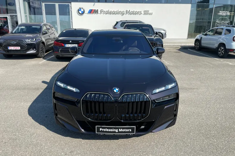 BMW 740d (Seria 7) din 2026 cu 1 km - oferta BMW234701 - foto 4