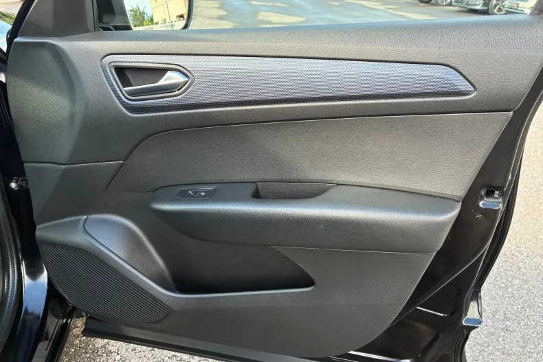 Renault Arkana din 2022 cu 47.241 km - oferta REN234702 - foto 21