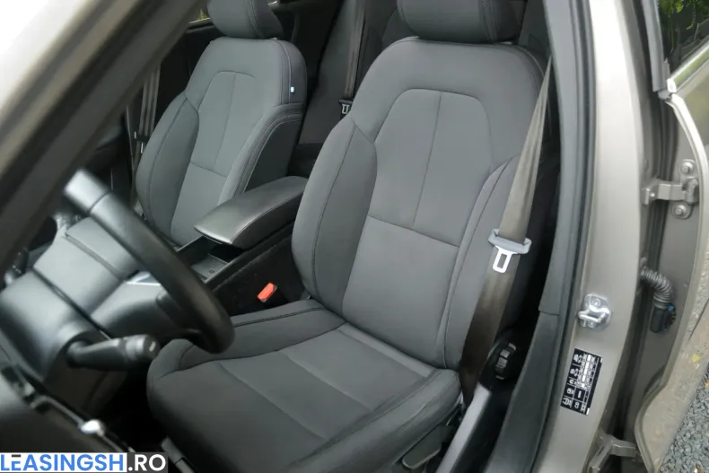 Volvo XC40 din 2021 cu 174.476 km - oferta VOL234705 - foto 21