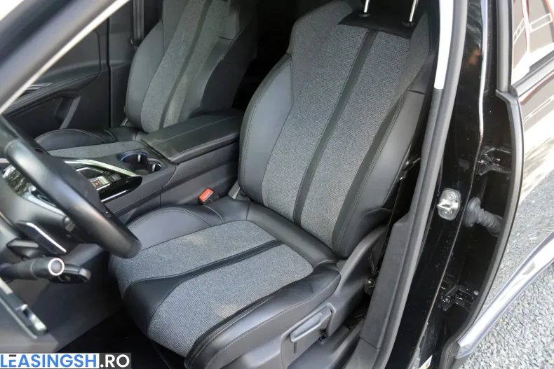 Peugeot 5008 din 2020 cu 176.216 km - oferta PEU234706 - foto 23