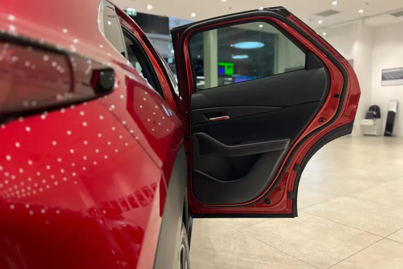 Mazda CX-30 din 2026 cu 2 km - oferta MAZ234714 - foto 13