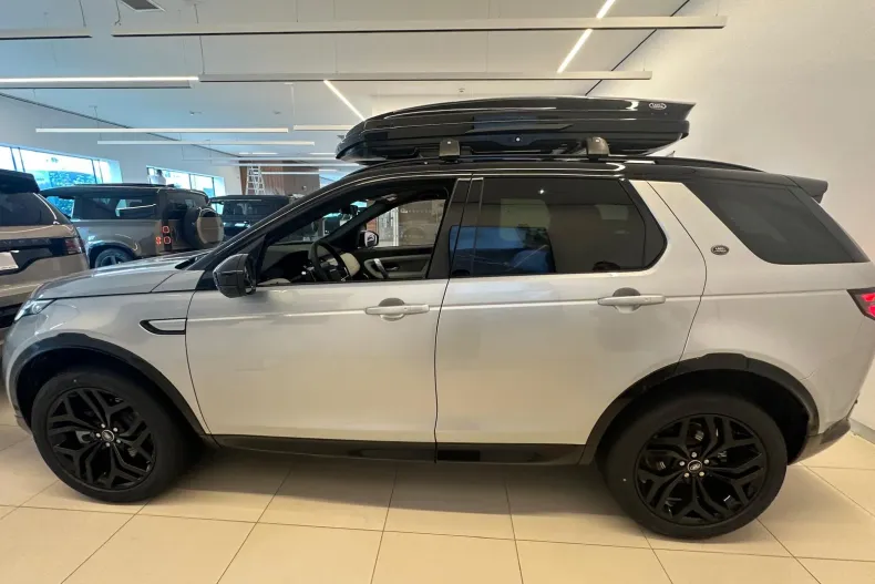 Land Rover Discovery Sport din 2026 cu 1 km - oferta LAN234717 - foto 2