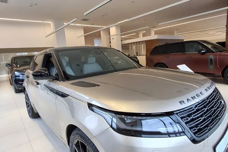 Land Rover Range Rover Velar din 2025 cu 1 km - oferta LAN234718 - foto 7