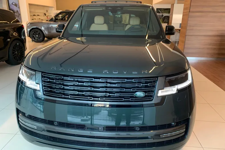 Land Rover Range Rover din 2025 cu 1 km - oferta LAN234719 - foto 2