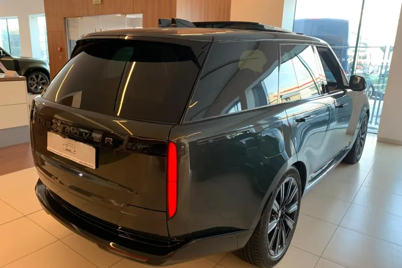 Land Rover Range Rover din 2025 cu 1 km - oferta LAN234719 - foto 4