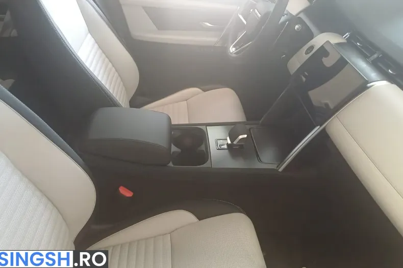 Land Rover Discovery Sport din 2025 cu 1 km - oferta LAN234723 - foto 10