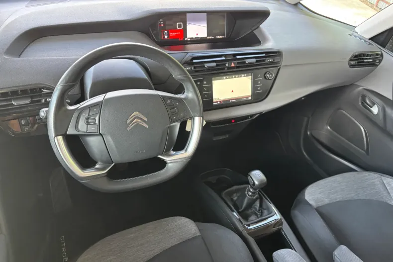 Citroën C4 Grand Space Tourer din 2021 cu 176.000 km - oferta CIT234729 - foto 12