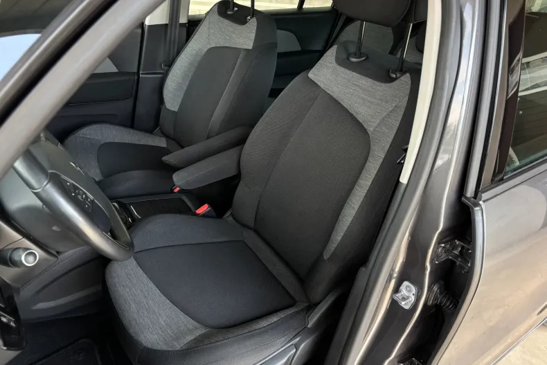 Citroën C4 Grand Space Tourer din 2021 cu 176.000 km - oferta CIT234729 - foto 30