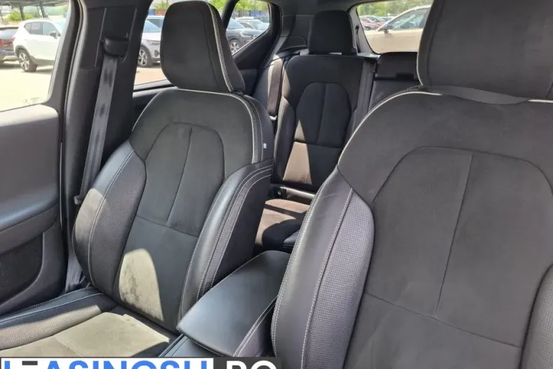 Volvo XC40 din 2020 cu 98.000 km - oferta VOL234730 - foto 14