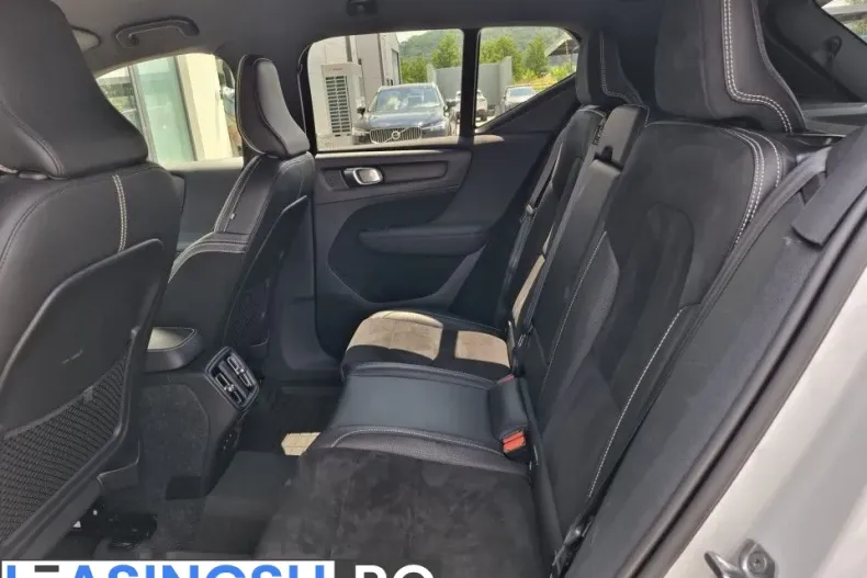 Volvo XC40 din 2020 cu 98.000 km - oferta VOL234730 - foto 22