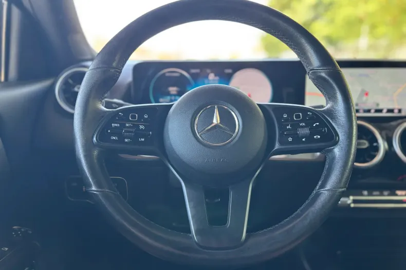 Mercedes-Benz GLB 180 (Clasa GLB) din 2022 cu 168.000 km - oferta MER234732 - foto 24