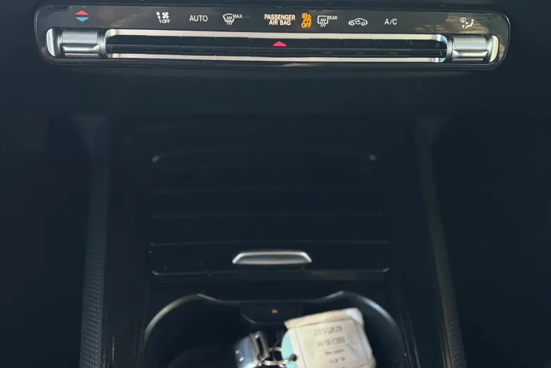 Mercedes-Benz GLB 180 (Clasa GLB) din 2022 cu 168.000 km - oferta MER234732 - foto 27