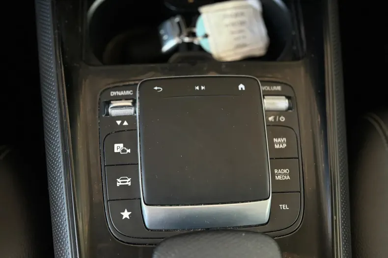 Mercedes-Benz GLB 180 (Clasa GLB) din 2022 cu 168.000 km - oferta MER234732 - foto 28