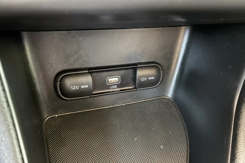 Kia Sportage din 2021 cu 165.000 km - oferta KIA234733 - foto 24