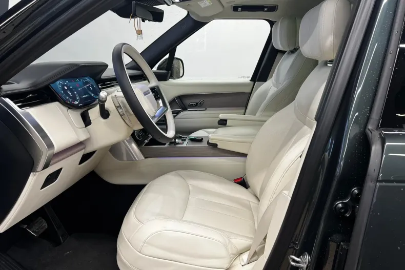 Land Rover Range Rover din 2022 cu 63.500 km - oferta LAN234740 - foto 6