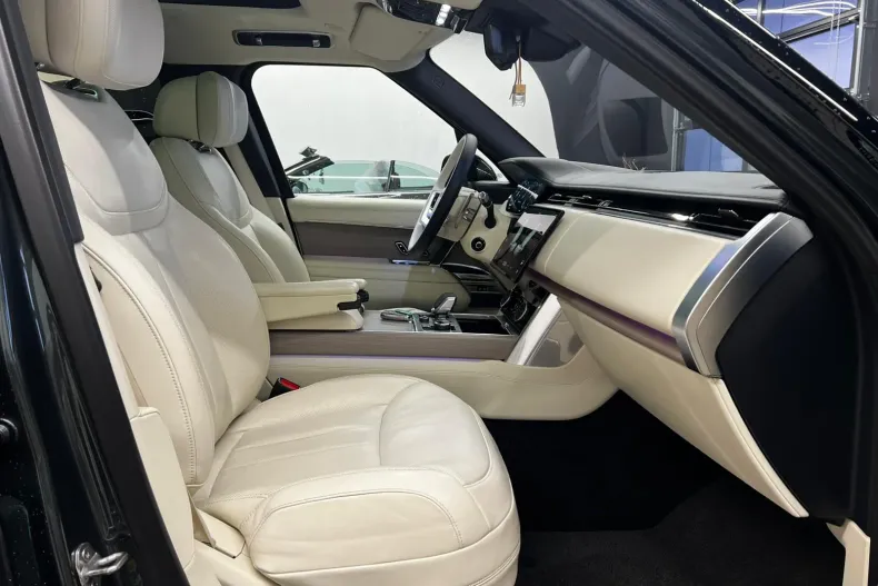 Land Rover Range Rover din 2022 cu 63.500 km - oferta LAN234740 - foto 7