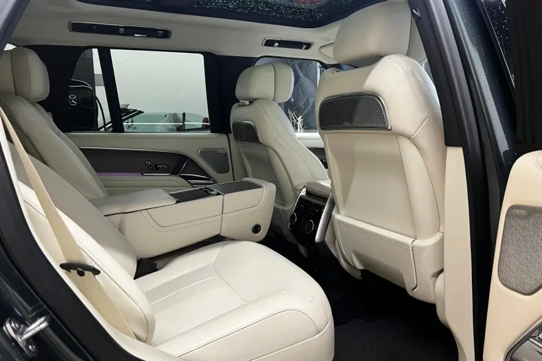 Land Rover Range Rover din 2022 cu 63.500 km - oferta LAN234740 - foto 8
