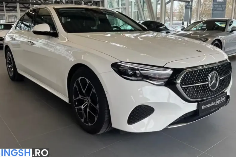 Mercedes-Benz E 220 (Clasa E) din 2024 cu 21.700 km - oferta MER234773 - foto 3