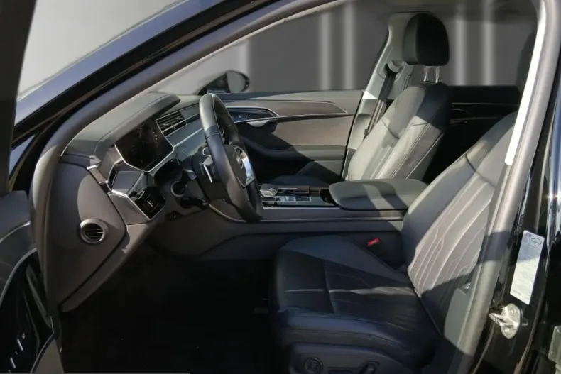 Audi A8 din 2024 cu 40.711 km - oferta AUD234775 - foto 9