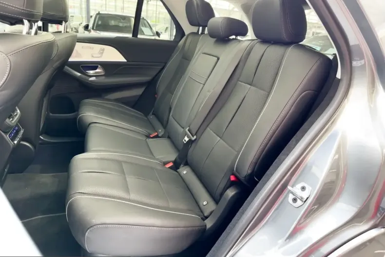 Mercedes-Benz GLE 450 (Clasa GLE) din 2024 cu 28.907 km - oferta MER234778 - foto 15