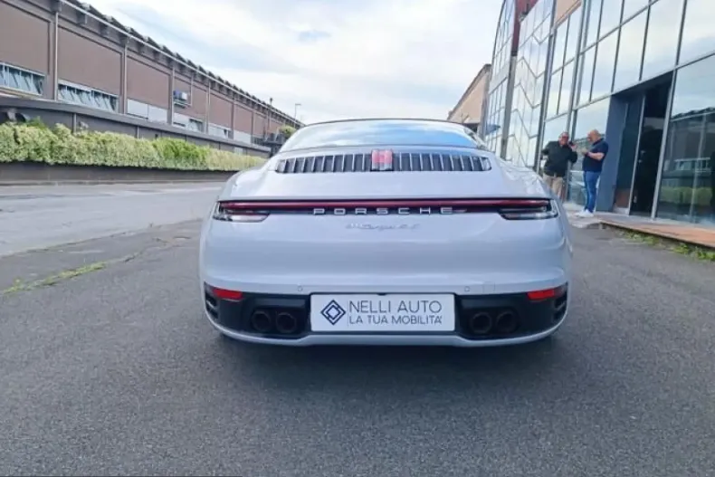 Porsche 911 din 2024 cu 10.700 km - oferta POR234787 - foto 15