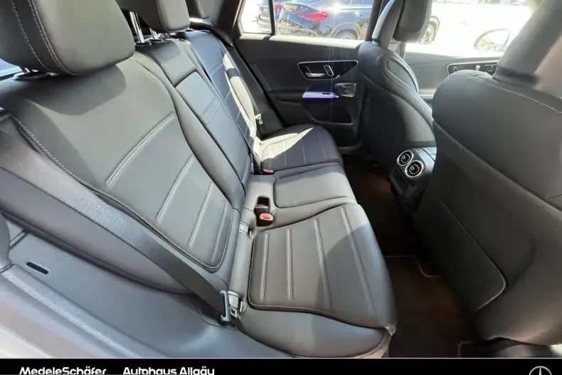 Mercedes-Benz GLC 300 (Clasa GLC) din 2024 cu 25.089 km - oferta MER234839 - foto 9