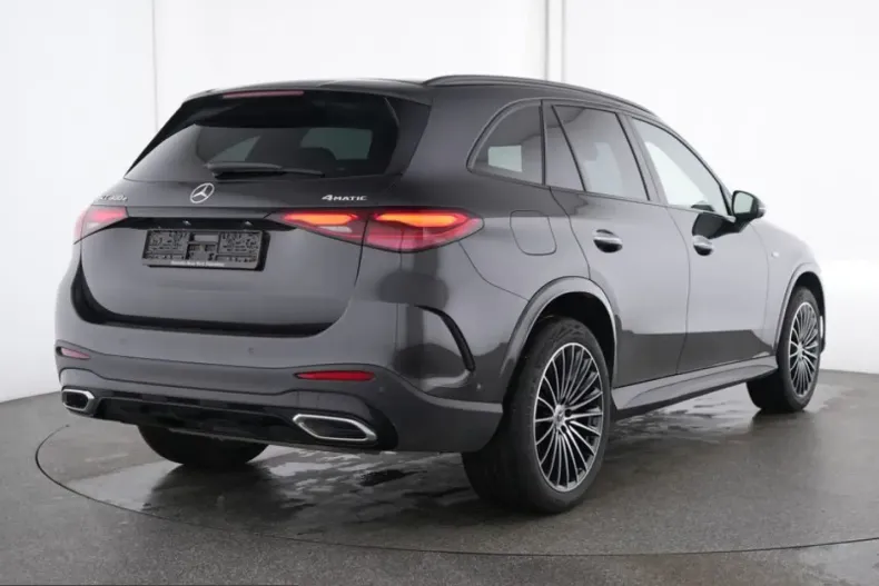 Mercedes-Benz GLC 300 (Clasa GLC) din 2025 cu 17.200 km - oferta MER234840 - foto 2