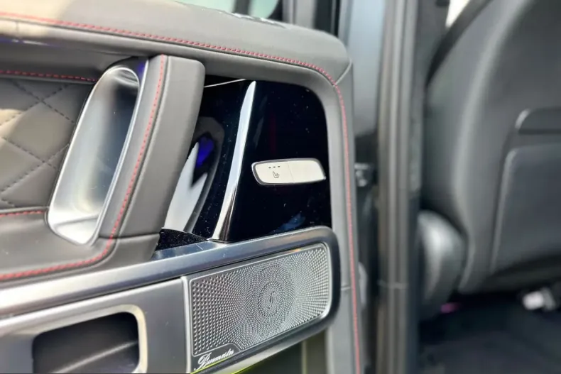 Mercedes-Benz G 63 AMG (Clasa G) din 2023 cu 18.120 km - oferta MER234860 - foto 19
