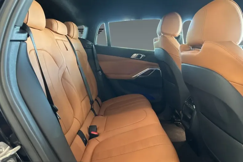 BMW X6 (Seria X) din 2022 cu 41.652 km - oferta BMW234871 - foto 14