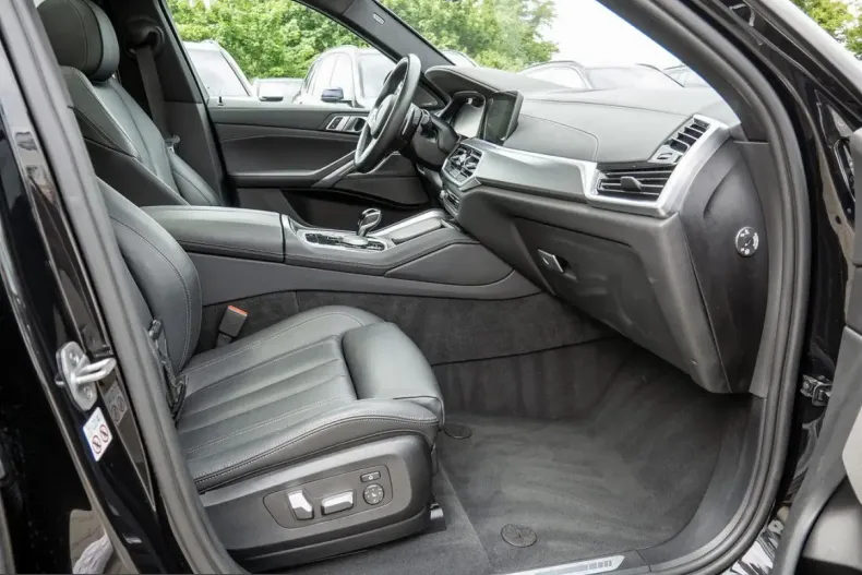 BMW X6 (Seria X) din 2022 cu 52.672 km - oferta BMW234873 - foto 7