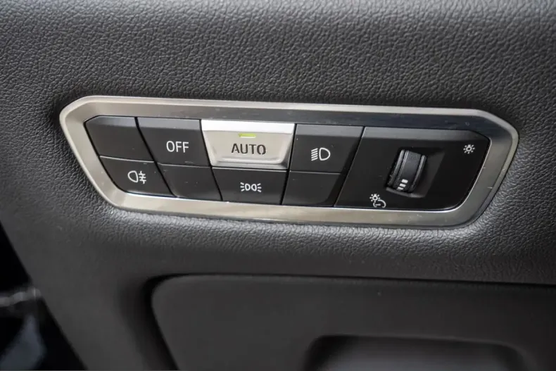 BMW X6 (Seria X) din 2022 cu 52.672 km - oferta BMW234873 - foto 19