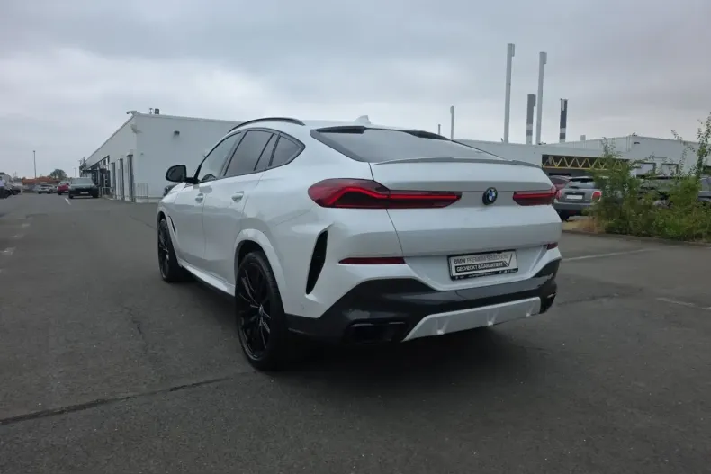 BMW X6 (Seria X) din 2022 cu 72.255 km - oferta BMW234874 - foto 5