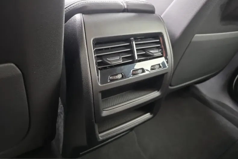 BMW X6 (Seria X) din 2022 cu 72.255 km - oferta BMW234874 - foto 20