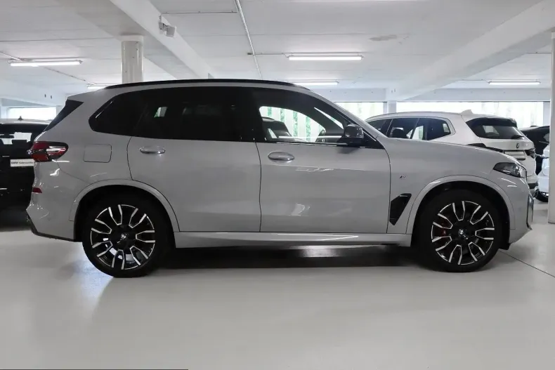 BMW X5 (Seria X) din 2023 cu 77.514 km - oferta BMW234889 - foto 2