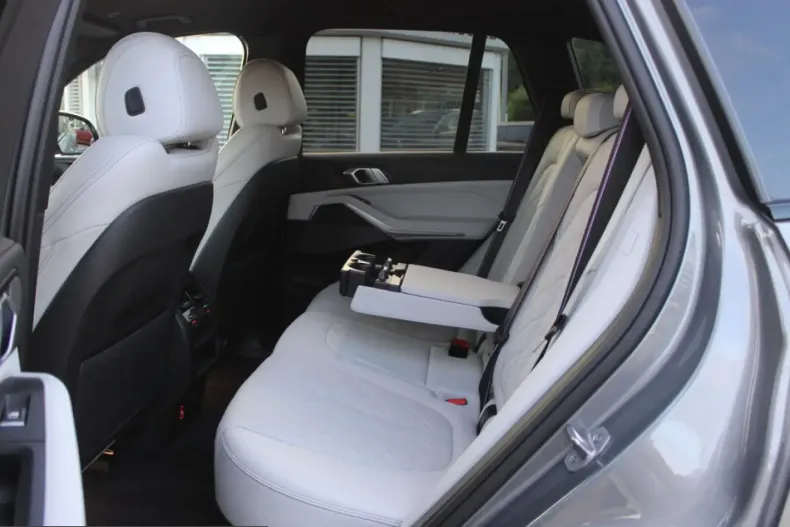 BMW X5 (Seria X) din 2023 cu 56.484 km - oferta BMW234893 - foto 17