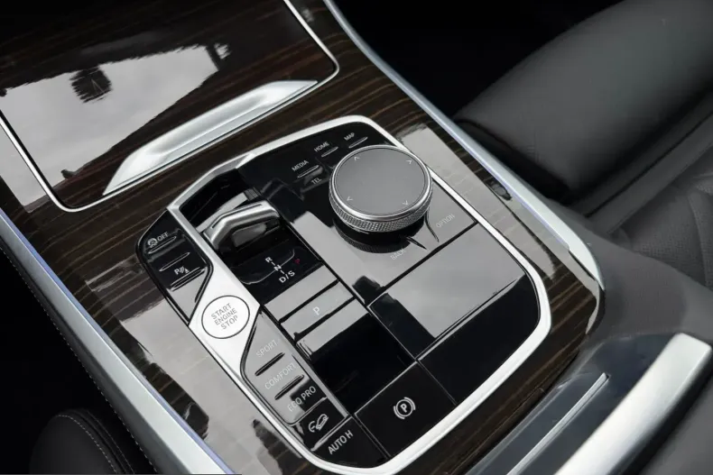 BMW X5 (Seria X) din 2024 cu 22.491 km - oferta BMW234904 - foto 22